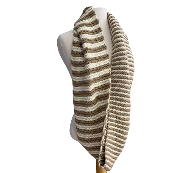 Calvin Klein Striped Knit Infinity Scarf tube Beige & ecru White 100% Acrylic - Picture 1 of 11